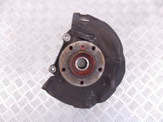 Ступица передняя правая BMW 5-series (E60/61) 31 21 6 768 316