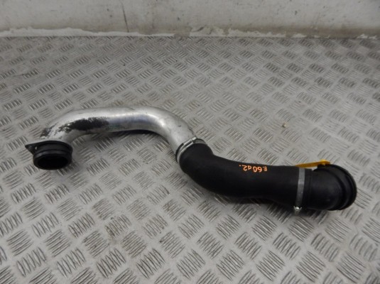 Патрубок интеркулера BMW 5-series (E60/61) 11 61 7 789 052 Патрубок интеркулера BMW 5-series (E60/61) 11 61 7 789 052