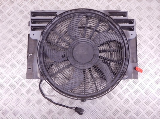 Вентилятор кондиционера BMW X5-series (E53) 64 54 6 921 382