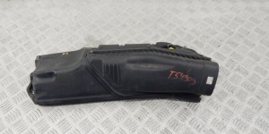 Корпус воздушного фильтра BMW X5-series (E70) 13 71 7 793 203