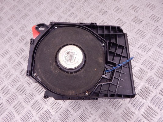 Сабвуфер BMW 3-series (E90/91/92) 65 13 6 925 330 Сабвуфер BMW 3-series (E90/91/92) 65 13 6 925 330