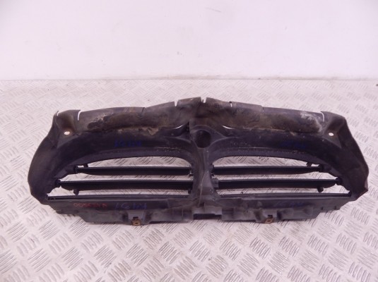 Воздухозаборник BMW 5-series (E60/61) 51 71 7 050 537