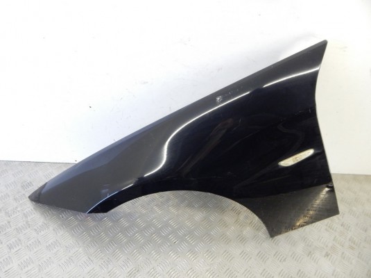 Крыло переднее левое BMW 3-series (E90/91/92) 41 35 7 135 679 Крыло переднее левое BMW 3-series (E90/91/92) 41 35 7 135 679