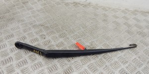 Щеткодержатель (поводок стеклоочистителя, дворник) BMW 3-series (E46) 61 61 7 003 931 Щеткодержатель (поводок стеклоочистителя, дворник) BMW 3-series (E46) 61 61 7 003 931