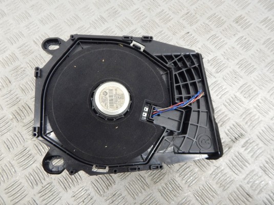 Сабвуфер BMW X1-series (E84) 65 13 9 204 786