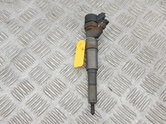 Форсунка BMW X5-series (E53) 13 53 7 785 984