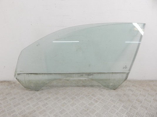 Стекло двери передней левой BMW 1-series (E87) 51 33 7 165 579