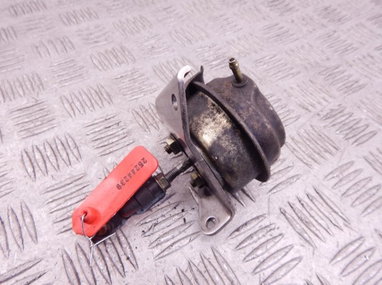 Клапан управления турбиной (актуатор) BMW 3-series (E46)