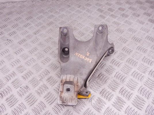 Кронштейн двигателя BMW 5-series (E60/61) 22 11 6 770 940 Кронштейн двигателя BMW 5-series (E60/61) 22 11 6 770 940
