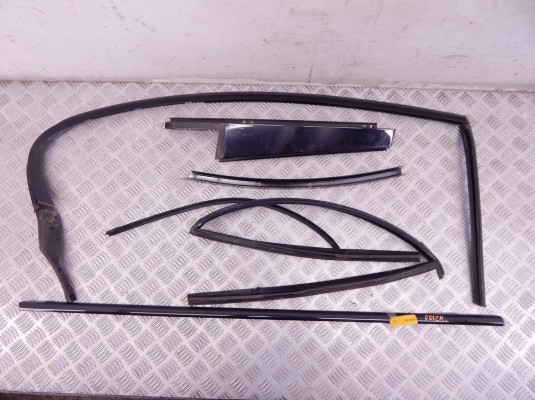 Молдинг двери задней правой BMW 7-series (F01/02) 51 35 7 177 954 Молдинг двери задней правой BMW 7-series (F01/02) 51 35 7 177 954
