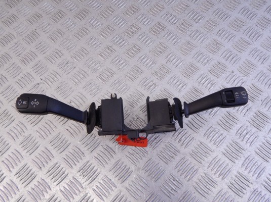 Переключатель подрулевой (стрекоза) BMW 5-series (E39) 32 31 1 162 088