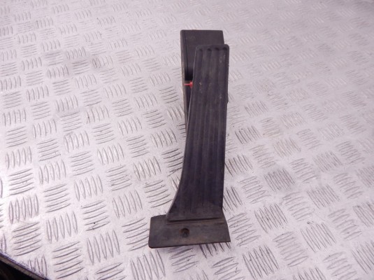 Педаль газа BMW 5-series (E60/61) 35 40 6 766 931