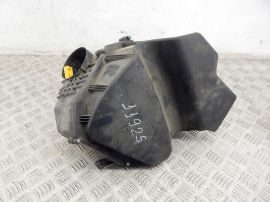 Корпус воздушного фильтра BMW 7-series (F01/02) 13 71 7 590 593