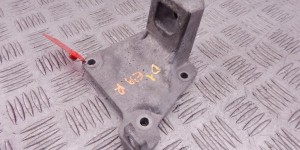 Кронштейн двигателя BMW 5-series (E39) 22 11 6 751 226