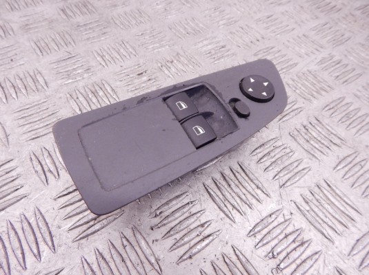 Блок управления стеклоподъемниками BMW 1-series (E87) 61 31 6 952 009