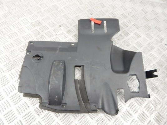 Кожух рулевой колонки BMW 5-series (E39) 51 45 8 233 510