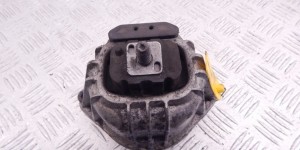 Подушка крепления двигателя BMW 3-series (E90/91/92) 22 11 6 768 799