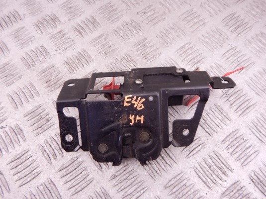 Замок багажника BMW 3-series (E46) 51 24 7 057 364 Замок багажника BMW 3-series (E46) 51 24 7 057 364