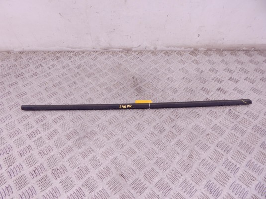 Молдинг стекла двери передней правой наружный BMW 3-series (E46) 51 33 8 194 708