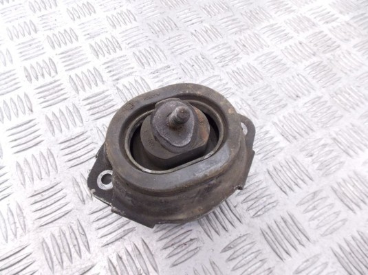 Подушка крепления двигателя BMW X5-series (E53) 6758430
