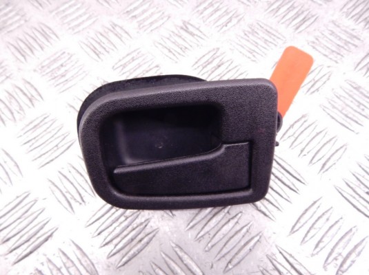 Ручка внутренняя передняя правая BMW 3-series (E36) 51 21 1 960 808 Ручка внутренняя передняя правая BMW 3-series (E36) 51 21 1 960 808