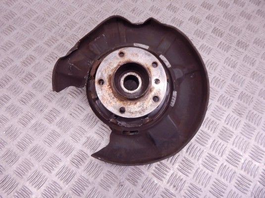 Ступица задняя правая BMW 3-series (E90/91/92) 33 32 6 774 808 Ступица задняя правая BMW 3-series (E90/91/92) 33 32 6 774 808