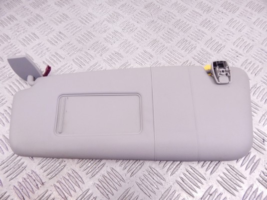 Козырек солнцезащитный BMW 5-series (E60/61) 51 16 7 066 649