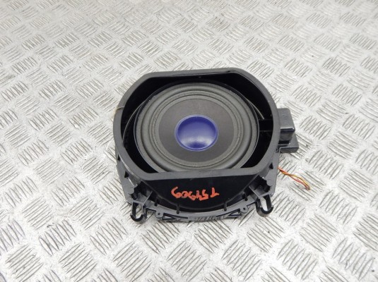 Сабвуфер BMW X5-series (E70) Сабвуфер BMW X5-series (E70)