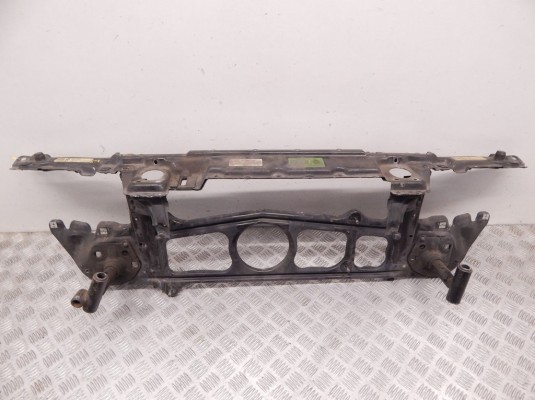 Передняя панель крепления облицовки (телевизор) BMW 5-series (E39) 51 71 8 159 610