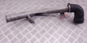 Патрубок интеркулера BMW 5-series (E39) 11 61 2 246 713