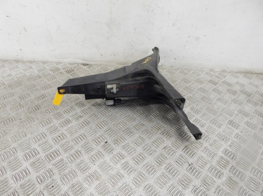 Кронштейн крепления крыла переднего правого BMW X5-series (E70) 51 65 7 157 984 Кронштейн крепления крыла переднего правого BMW X5-series (E70) 51 65 7 157 984