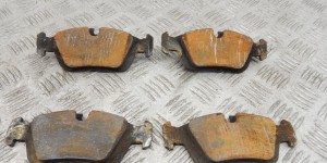 Тормозные колодки передние BMW 3-series (E46) 34 11 6 761 244 Тормозные колодки передние BMW 3-series (E46) 34 11 6 761 244