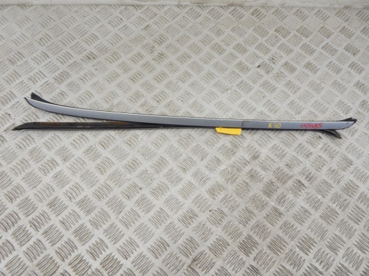 Молдинг стекла лобового BMW X5-series (E70) 51 31 7 250 395 Молдинг стекла лобового BMW X5-series (E70) 51 31 7 250 395