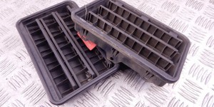 Решетка вентиляции кузова BMW 3-series (E46) 64 22 8 377 280