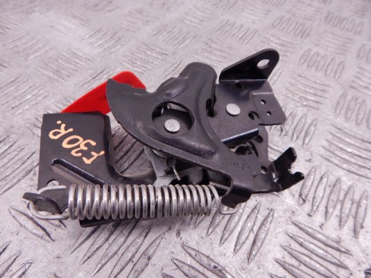 Замок капота BMW 3-series (F30/31) 51 23 7 242 549 Замок капота BMW 3-series (F30/31) 51 23 7 242 549