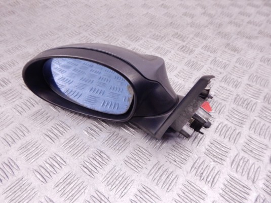 Зеркало наружное левое BMW 1-series (E87) 51 16 7 189 849