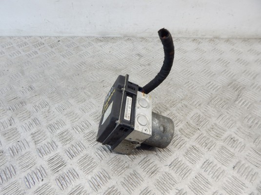 Блок ABS BMW 5-series (E60/61) 34 51 6 769 707