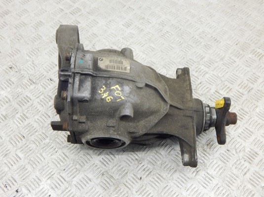 Редуктор заднего моста BMW 7-series (F01/02) 33 10 7 584 446