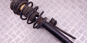 Стойка передняя левая BMW 3-series (E90/91/92) 31 31 6 773 255