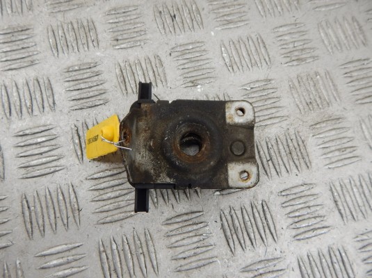 Замок капота BMW 3-series (E46) 51 23 8 203 859