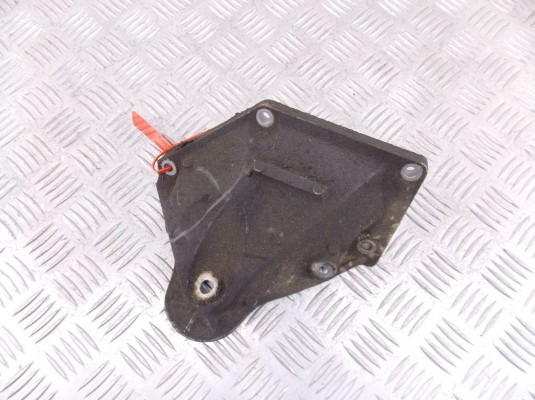 Кронштейн двигателя BMW 5-series (E60/61) 22 11 6 761 111