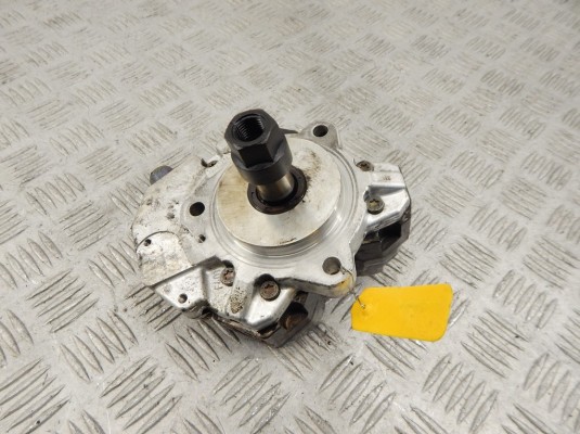 ТНВД BMW 3-series (E46) 7788670