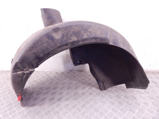 Защита арок задняя правая (подкрылок) BMW 5-series (E39) 51 71 8 172 462 Защита арок задняя правая (подкрылок) BMW 5-series (E39) 51 71 8 172 462