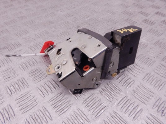 Замок двери задней левой BMW 5-series (E39) 51 22 8 125 671 Замок двери задней левой BMW 5-series (E39) 51 22 8 125 671