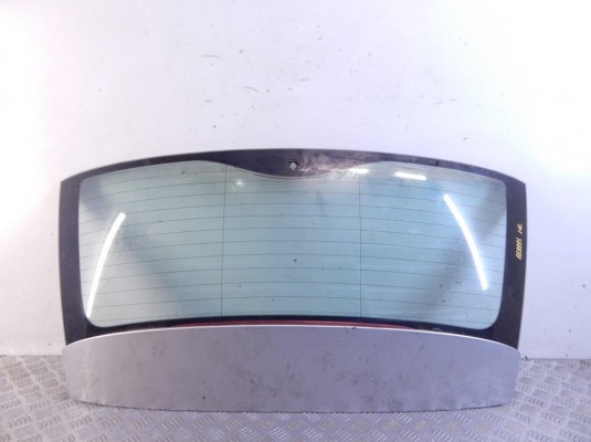Стекло заднее BMW 3-series (E46) 51 31 8 255 292
