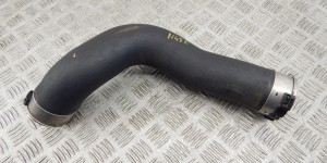 Патрубок интеркулера BMW 5-series (F10/11) 11 61 7 810 615