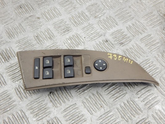 Блок управления стеклоподъемниками BMW 5-series (E60/61) 61 31 6 951 907 Блок управления стеклоподъемниками BMW 5-series (E60/61) 61 31 6 951 907