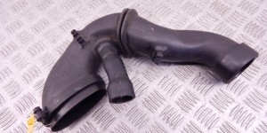 Патрубок интеркулера BMW 3-series (E90/91/92) 13 71 7 794 172 Патрубок интеркулера BMW 3-series (E90/91/92) 13 71 7 794 172