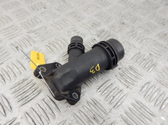 Фланец (тройник) системы охлаждения BMW X5-series (E70) 11 12 2 247 744 Фланец (тройник) системы охлаждения BMW X5-series (E70) 11 12 2 247 744