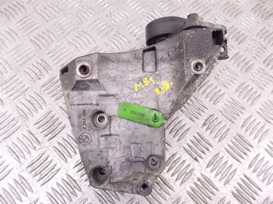 Кронштейн компрессора кондиционера BMW 5-series (E39) 64 55 2 246 146